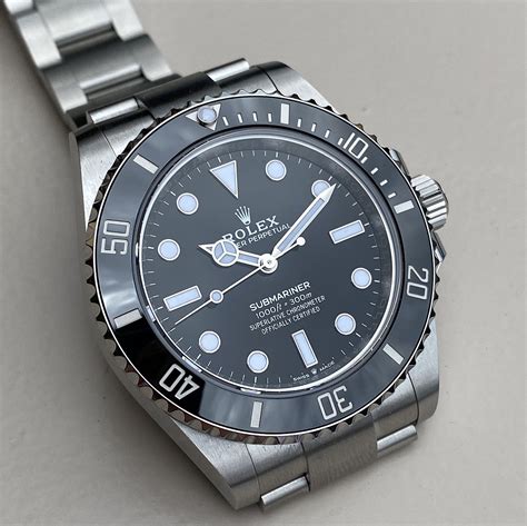 124060 rolex retail price.